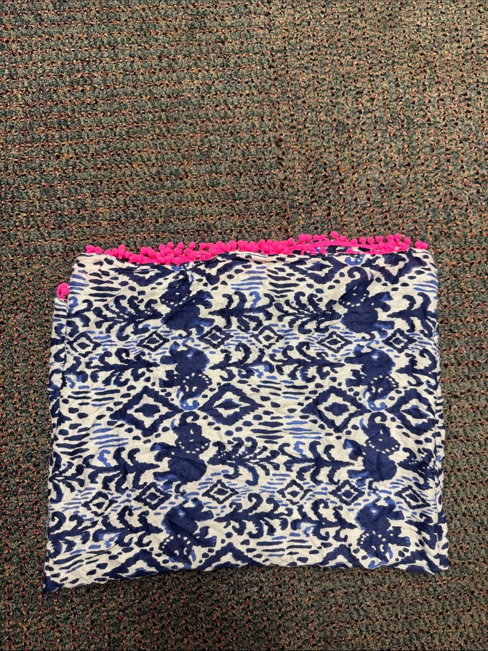 Lilly Pulitzer Inifinity Scarf - Picture 5 of 5